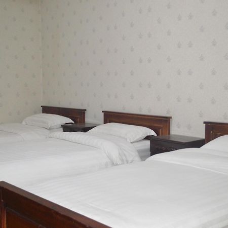 Land Hotel Уланбатар Екстериор снимка