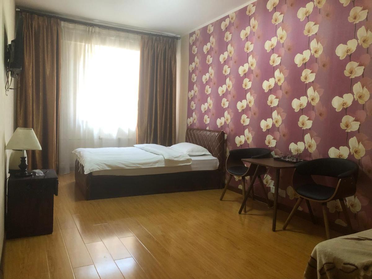 Land Hotel Уланбатар Екстериор снимка