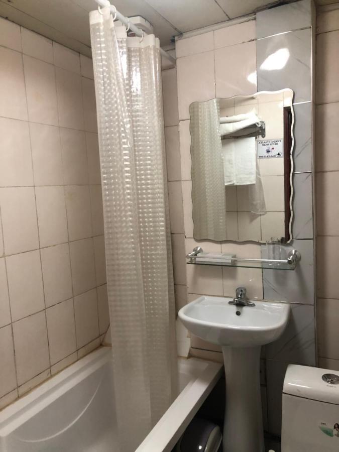 Land Hotel Уланбатар Екстериор снимка