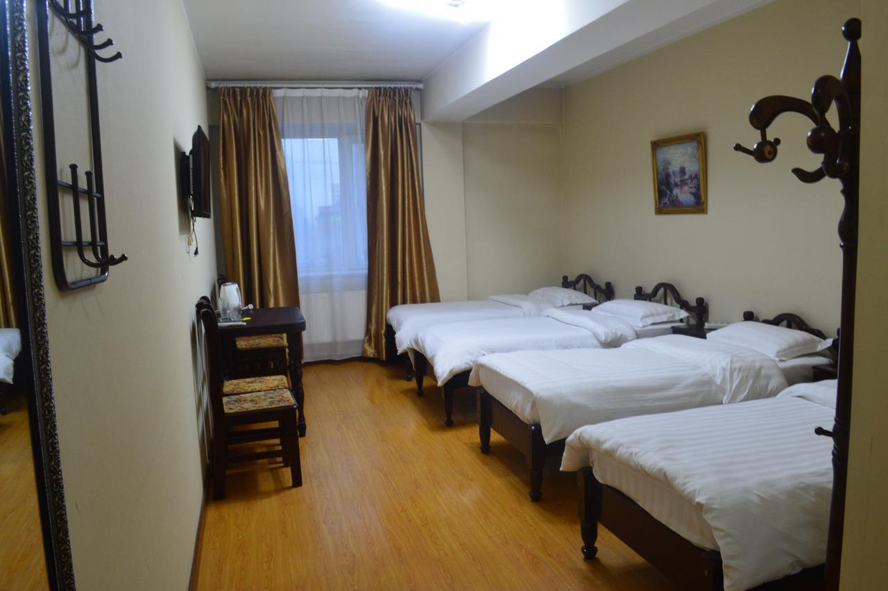 Land Hotel Уланбатар Екстериор снимка